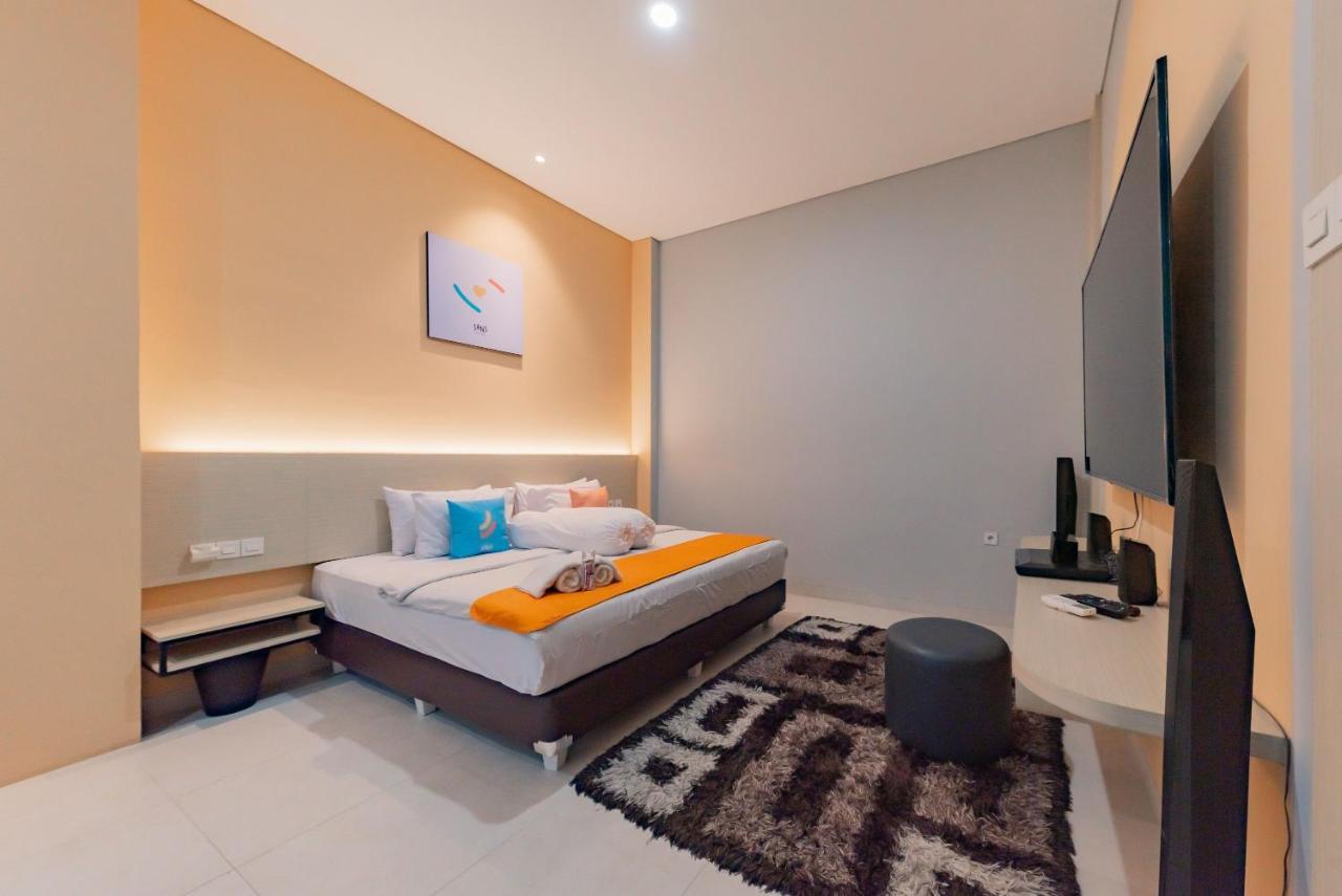 Sans Hotel Alexander Bandung Exterior foto