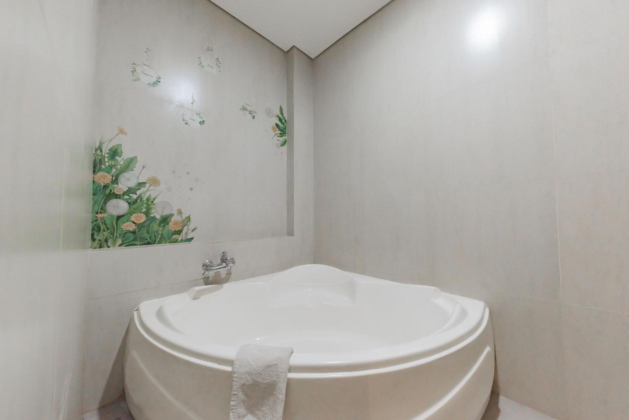 Sans Hotel Alexander Bandung Zimmer foto